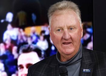 NBA players are urged by Larry Bird to “play hard” in the 2024 All-Star…