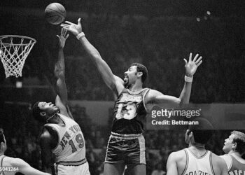 Would Wilt Chamberlain have been considered a legend if he had played in the Twitter era?