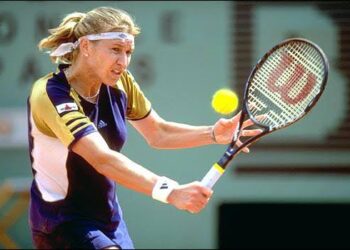 Legendary tennis player Steffi Graf expressed her hope that Serena Williams can break her own Grand Slam record and…