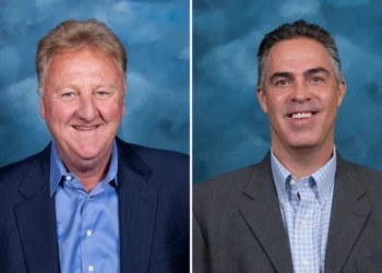 Gary Pritchard and Larry Bird Final Press Conferences of the Season…