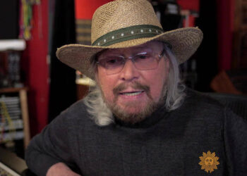 Barry Gibb makes a comeback to the Bee Gees’ sound through…