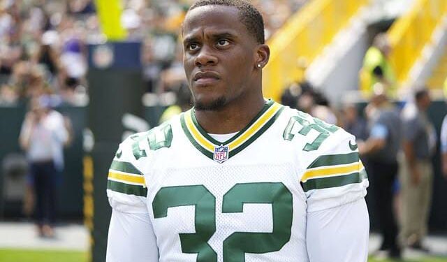 Report: Packers RB Josh Jacobs helping rookie MarShawn Lloyd through injury frustrations