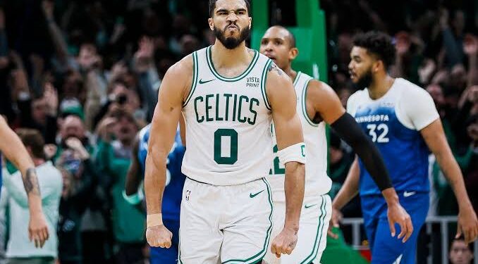 Jayson Tatum and the Celtics persevere, edging past the Timberwolves in…