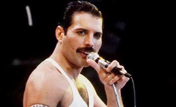 Queen releases the Freddie Mercury-vocated song Face It Alone, which was previously undiscovered. Hear this now