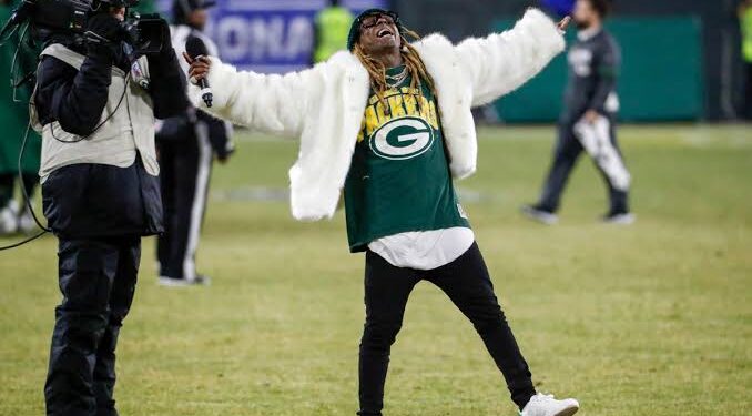 Lil Wayne Claims “Biggest Green Bay Packers Fan” Title Over Justin Timberlake