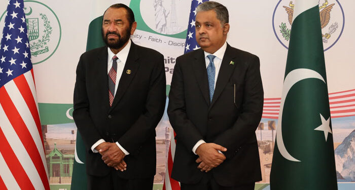 Pakistan’s envoy to US presents Congressman Al Green with….
