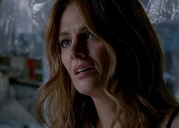 Hollywood actress stana katic asks her followers to pray for her at this point in her life, implying that she may perhaps lose it.👇