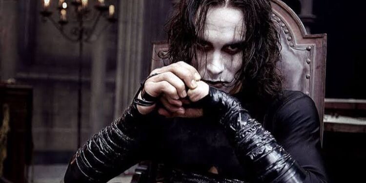 Brandon Lee’s The Crow Costume Brings in $25K at….