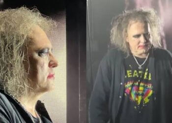 Watch Robert Smith of The Cure cry during a recent US tour…