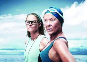 Jodie Foster and Annette Bening describe their experiences filming….