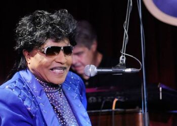 “Legendary rock singer little richard rushed to Hospital Amid Health Concerns…..👇💔