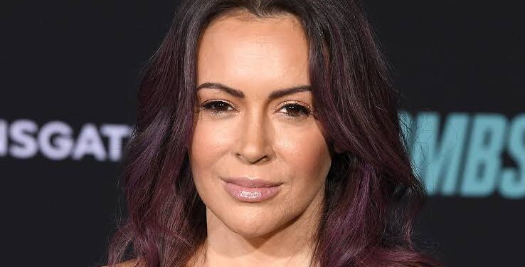Urgent:Alyssa Milano of Charmed Just Passed Away Recently….