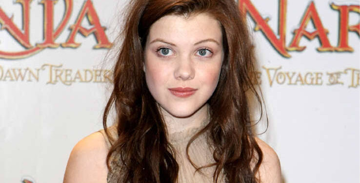 Tragic News:Georgie Henley Rushed to Hospital After Medical Emergency Today due to….