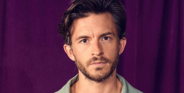 Tragic News:Jonathan Bailey Rushed to Hospital After Medical Emergency Today due to….👇💔