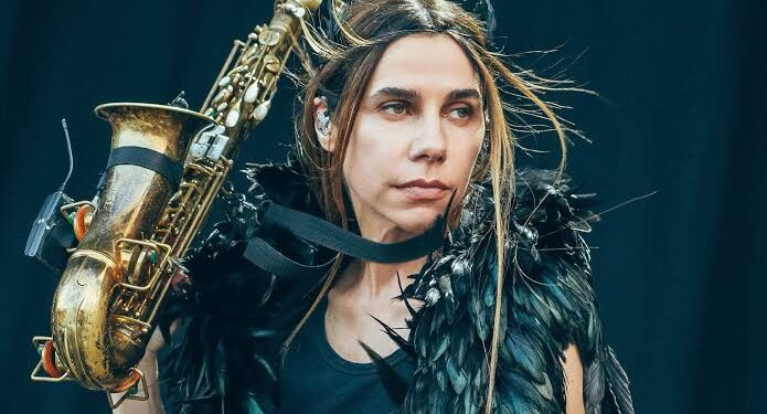 “Legendary rock singer pj Havey rushed to Hospital Amid Health Concerns…..👇💔