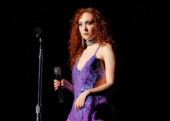 Chappell Roan explains his “out-of-context” remarks about the election and encourages…