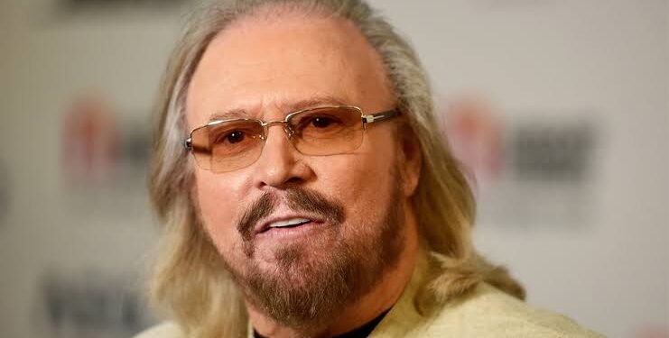 “Barry Gibb Announces Retirement, Citing Personal Struggles: Mötley Crüe Drummer to Step Away from Music…….👇💔