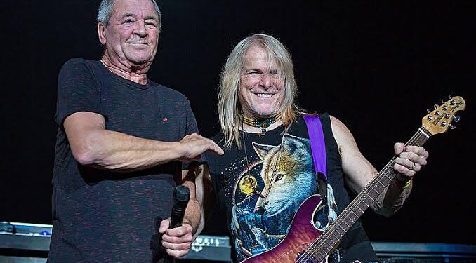 In order to take care of his wife and band matters, Steve Morse officially leaves Deep Purple.