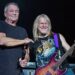 In order to take care of his wife and band matters, Steve Morse officially leaves Deep Purple.
