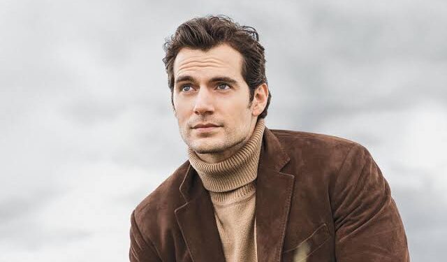Congratulations to Henry Cavill as He wins the Most Dressed Hollowen Actor Of the Year…..