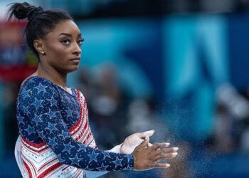 SAD NEWS:Simone  Biles,was in a nasty car crash in Nashville on Wednesday and revealved she suffered bad facial injuries as a result…..