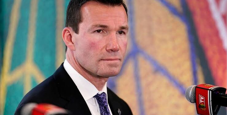 Urgent:Blackhawks headcoach Luke Richardson Rushed to the hospital in a critical condition