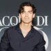 “Unbelievable:Joe Jonas Announces Retirement,Citing Personal Struggles:Hollywood Actor to Step Away From Acting…..