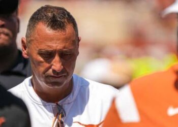 Urgent:Texas Longhorns coach Stephen Sarkisian has been suspended due to….