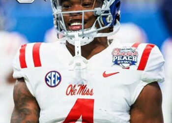 Breaking News:Ole Miss RB Judkins enters transfer portal