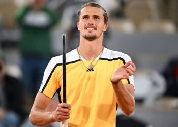 Congratulations👑:Alexander Zeverev has been recognized as the greatest tennis player of all time,receiving a prestigious award….