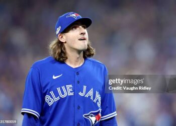 Tragic Fall:Kevin Gausman Rushed to the hospital in a critical condition