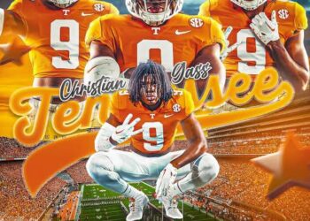 BREAKING: 2025 3-star OLB Christian Flips Commitment to Tennessee Football….