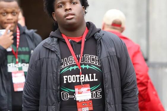 Breaking:Michigan OL Raheem Anderson announces intent to enter Transfer Portal