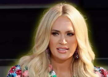 Urgent:Carrie Underwood Rushed to the hospital in a critical condition