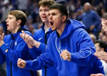 “Fans Are Furious! Did Kentucky’s Star Player Secretly Tank the Game?”