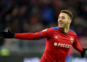 Поздравления: ЦСКА Москва подписа с полузащитник на Евертън в сделка за £14 милиона, поставяйки нов рекорд!!