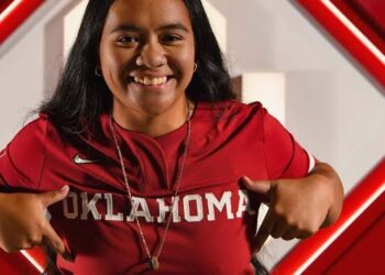 SHOCKWAVE!!:Oklahoma Lands Commit from Another Hawaii Softball Star…..