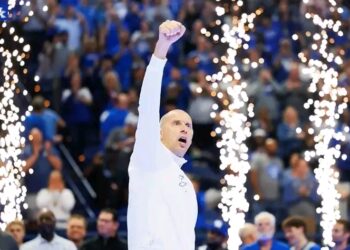 “Coach Mark Under Investigation? Shocking Allegations Rock Kentucky Wildcats Basketball!”