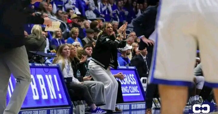 “Fans Are Turning on Coach Mark—Is His Time at Kentucky Coming to an End?”