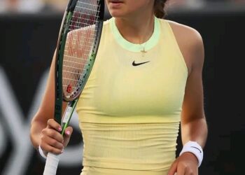 “Fans Are Stunned! Emma Raducanu’s Bold Move That’s Shaking Up the Tennis World!”