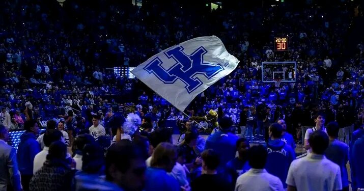 Kentucky Wildcats Face Uncertainty Amid Coaching Changes