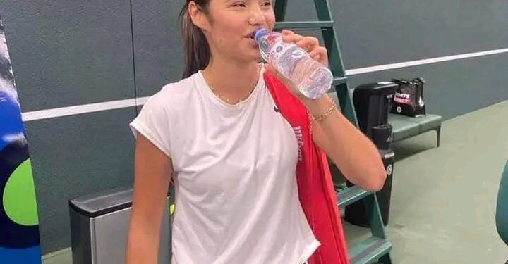 “Emma Raducanu Just Made History Again – Fans Are Going Crazy!”