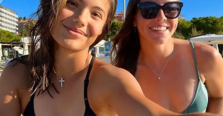 “Emma Raducanu’s Social Media Obsession: Is She More Focused on Fame Than Tennis?”