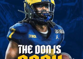 Donovan Edwards, the all-time top scorer in Michigan  Football, made a special visit to the Michigan on Monday as He…..👇