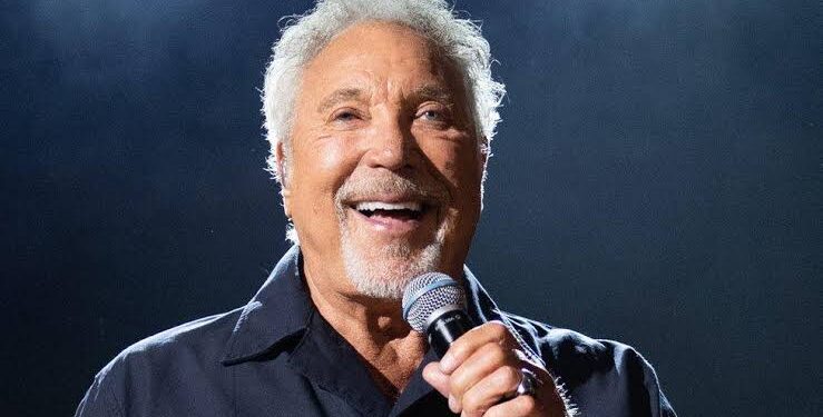 Urgent:Tom Jones Rushed to the hospital in a critical condition