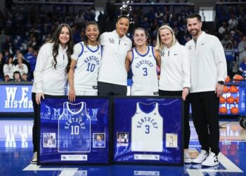Forever in Our Hearts:Coach Calls Georgia Amoore the Best Point Guard in Program History, Predicting WNBA Success…Georgia Amoore ,the Kentucky Wildcats Women’s Basketball team’s Standout Point guard, is expected to enter the 2025 WNBA draft. Her Outstanding play,including a recent 43-point performance that led No.12 Kentucky past No 13 Oklahoma,has attracted….