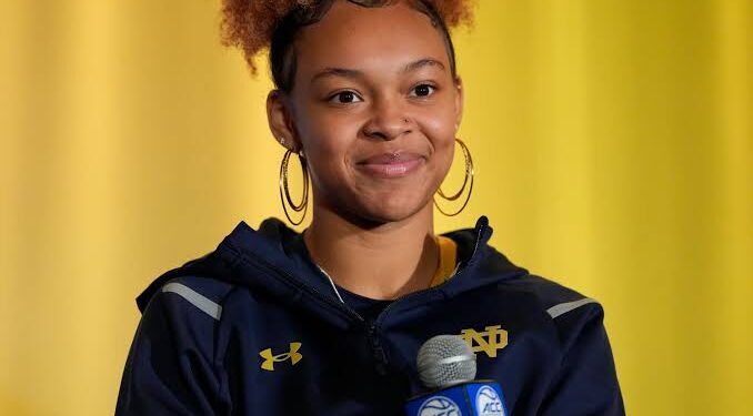 CONGRATS: Hannah Hidalgo, a sophomore point guard for the Notre Dame Fighting Irish, has been recognized as the 2025 National Player of the Year, underscoring her exceptional talent and leadership on the basketball court….