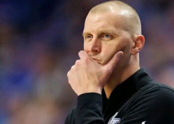 “Kentucky’s Head Coach Mark Pope, on the Hot Seat, Here’s What Insiders Are Saying”