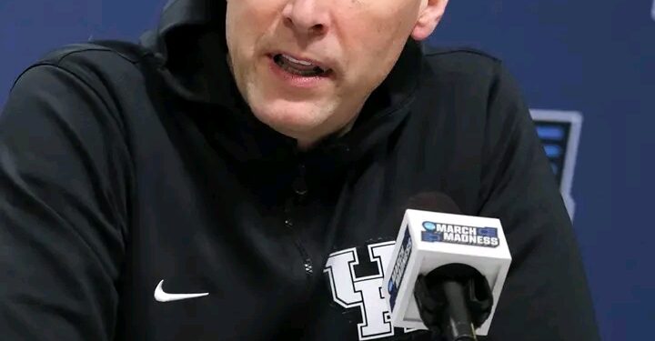 Kentucky Wildcats Head Coach Mark Pope Admits Major Mistake made During Trade Window Could Impact Team’s Season