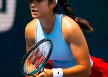 “The Dark Side of Emma Raducanu’s Coach”